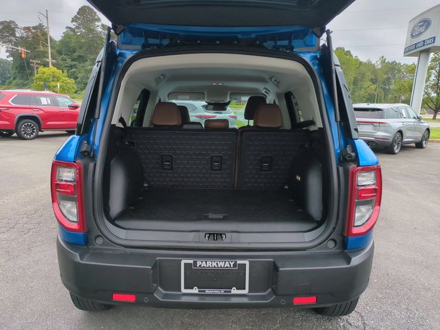 Used 2022 Blue Ford Badlands image 30