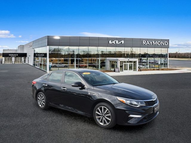 Ebony Black 2019 Kia Optima Sedan Front-Wheel Drive 6-Speed Automatic