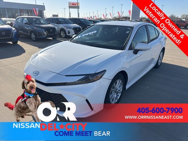 2025 Toyota Camry LE FWD