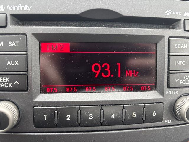 Used 2009 Red Kia EX image 24