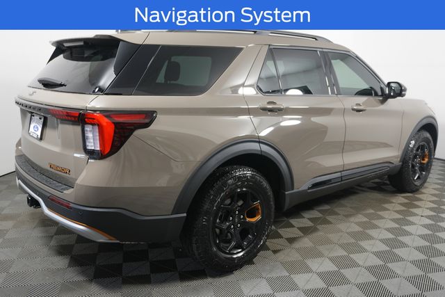 New 2026 Gray Ford Tremor image 3