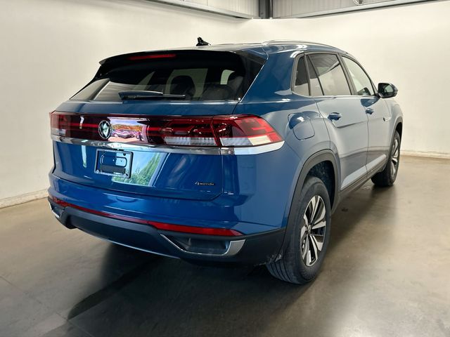 2026 Volkswagen Atlas Cross Sport 2.0T SE Blue at Grove City Ford