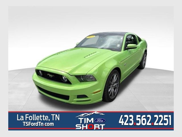 Gotta Have It Green Metallic Tri-Coat 2013 Ford Mustang Coupe Rear-Wheel Drive 6-Speed Automatic