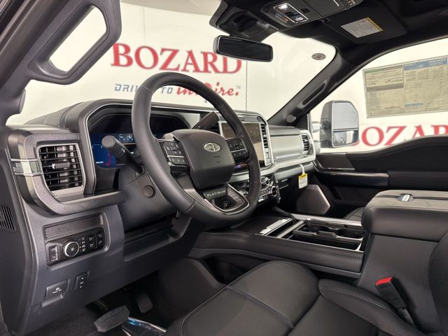 2025 Agate Black Metallic Ford Super Duty F-350 SRW Platinum 4X4 Truck