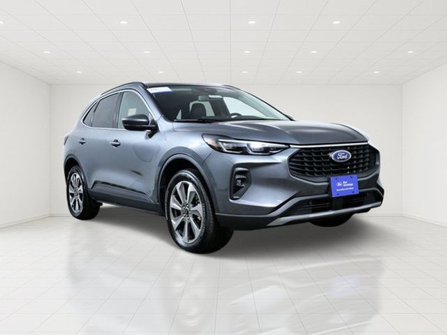  2025 Ford Escape Platinum AWD   