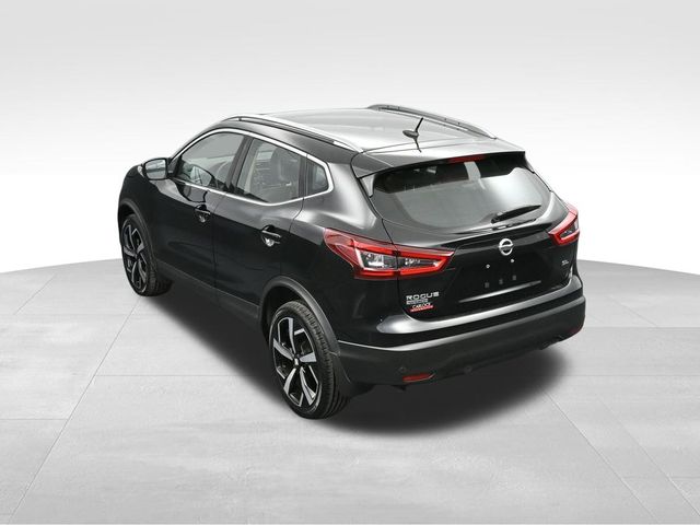 2021 Nissan Rogue Sport SL 34