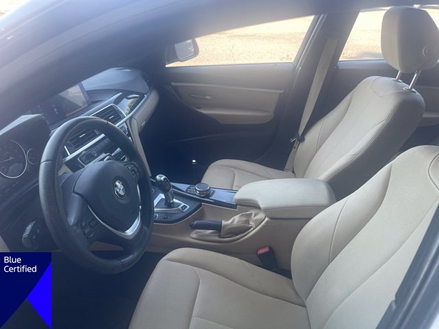 Used 2018 White BMW 330e iPerformance image 9