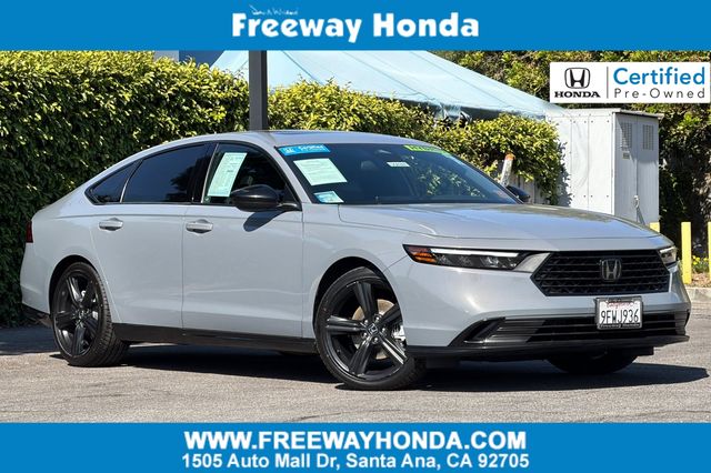 2023 Honda Accord Hybrid Sport-L's photo