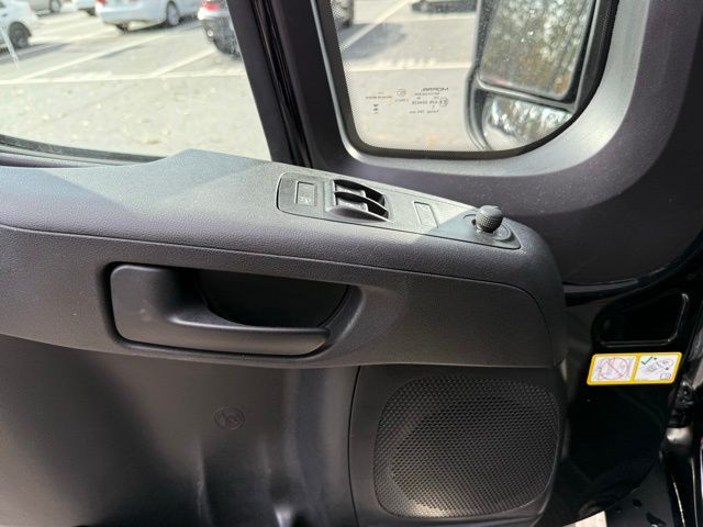 2023 Ram ProMaster 2500 High Roof 9