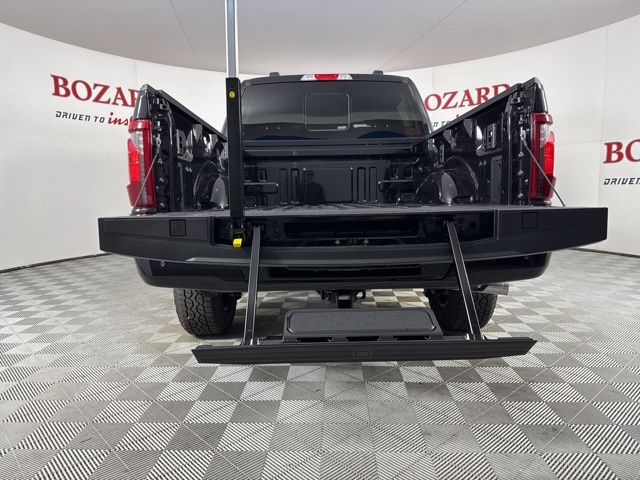 2025 Agate Black Metallic Ford F-150 XLT 4X4 Truck