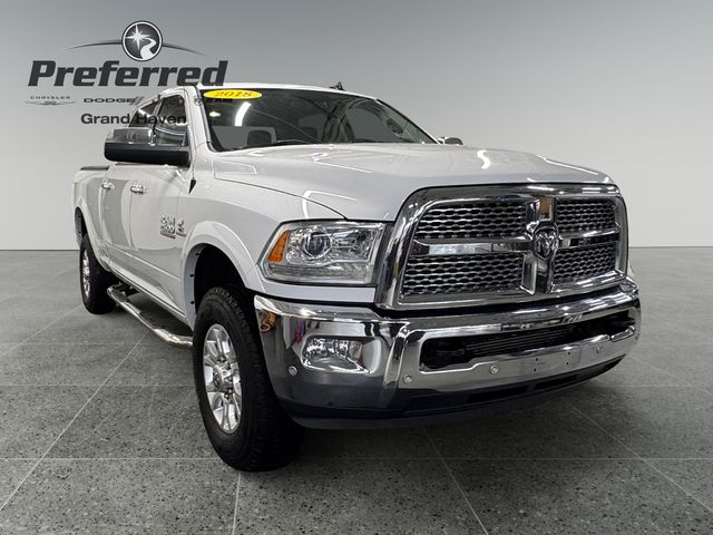 Bright White Clearcoat 2018 RAM 2500 Laramie Crew Cab 4WD Pickup Truck Four-Wheel Drive 6-Speed Automatic