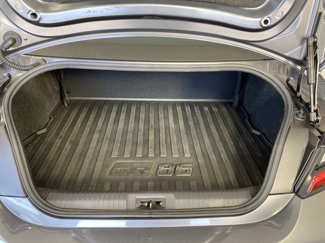 2024 Toyota GR86 Premium Pavement - Grieco Acura - Image 8