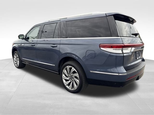 2023 Lincoln Navigator L Reserve photo
