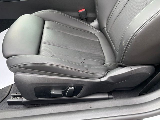 2024 BMW 2 Series M240i - 7