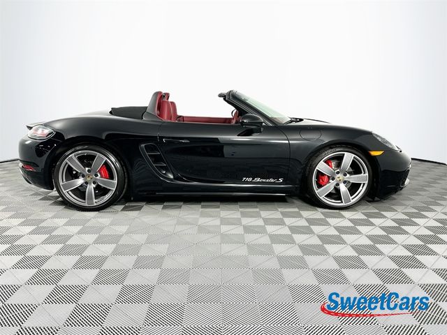 2025 Porsche 718 Boxster