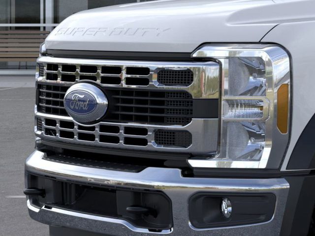 2025 Ford F-550 Super Duty 