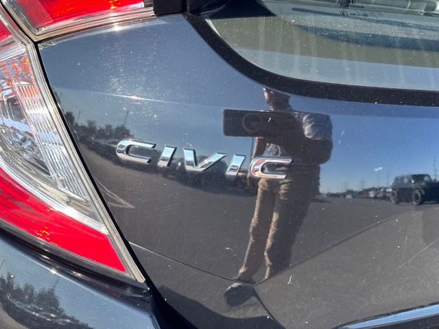 Used 2020  Honda Sport Touring image 4