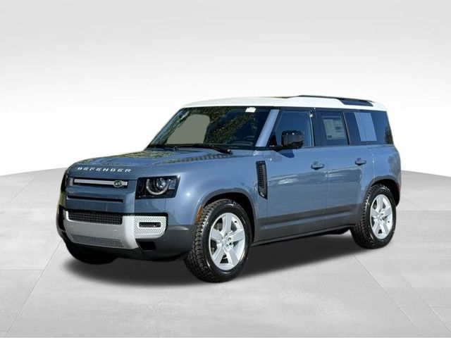 2025 Land Rover Defender 110 S 38