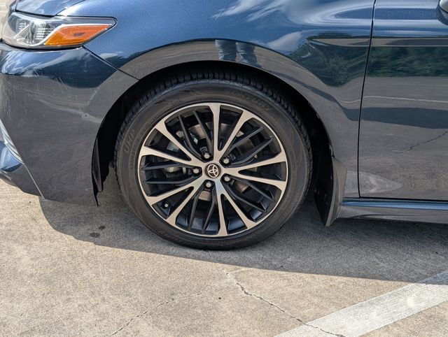 2020 Toyota Camry SE Blue at Emmons Autoplex
