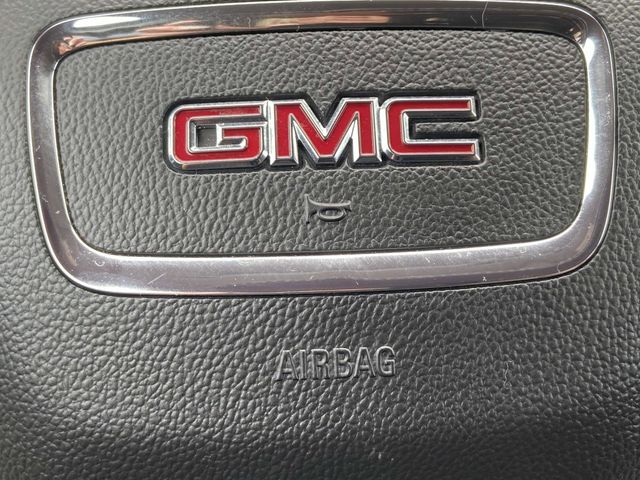 2017 GMC Acadia SLE-2 32