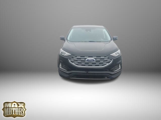 2022 Ford Edge Titanium 9