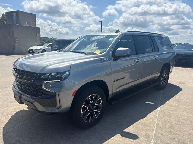 Sterling Gray Metallic 2024 Chevrolet Suburban SUV / Crossover Four-Wheel Drive 