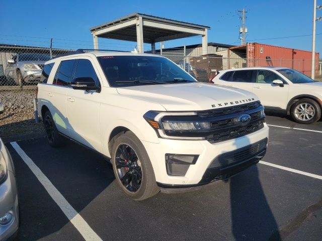 Star White Metallic Tri-Coat 2022 Ford Expedition SUV / Crossover Four-Wheel Drive Automatic