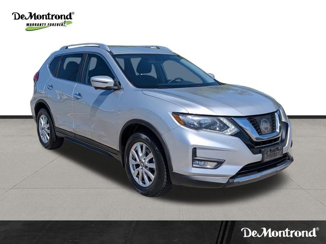 2017 Nissan Rogue SV - 2
