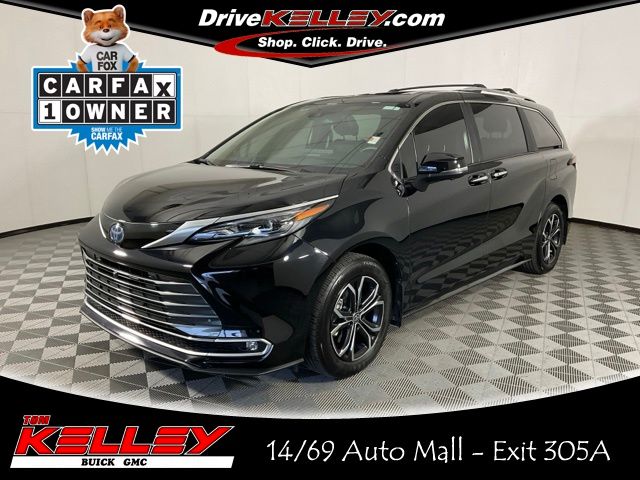 Midnight Black Metallic 2025 Toyota Sienna Platinum 7-Passenger AWD Minivan All-Wheel Drive Continuously Variable Transmission