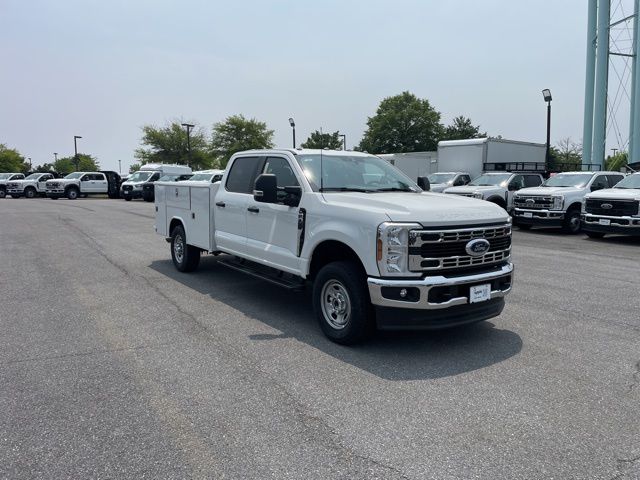 2025 Ford F-350 Super Duty XL