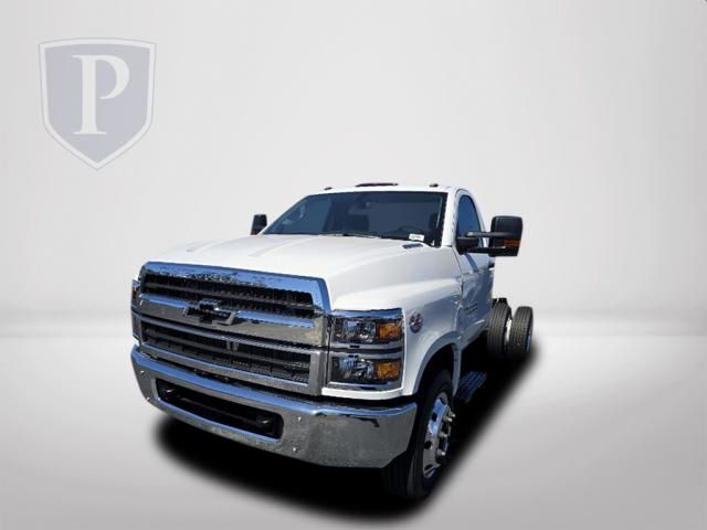 2024 Chevrolet Silverado 4500HD Work Truck 13