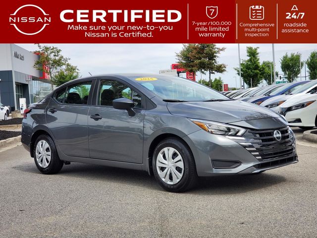 2025 Nissan Versa 1.6 S CVT's photo