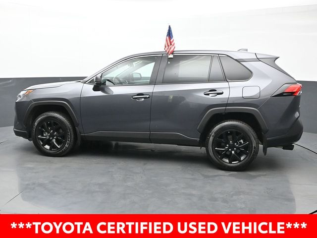 2024 Toyota RAV4 LE 4