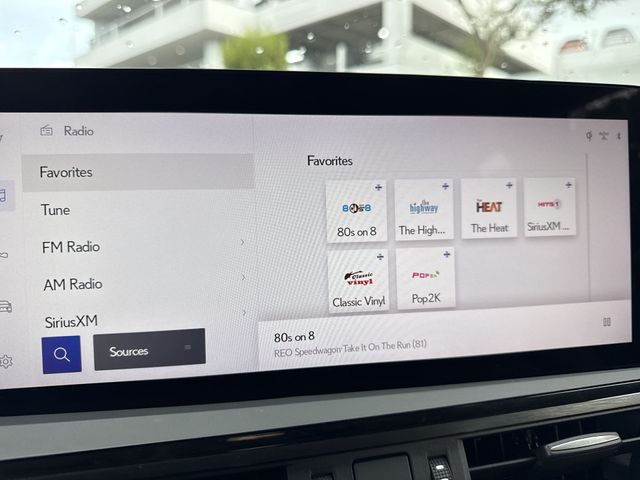 2025 Lexus ES - $50,998