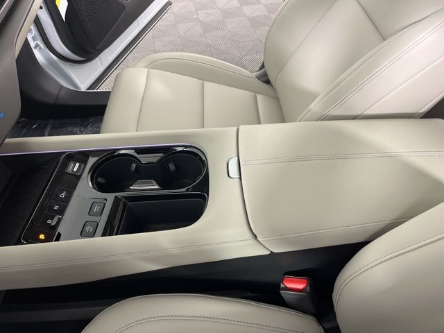 2025 Everest White Pearl Tricoat Nissan Murano SL AWD SUV