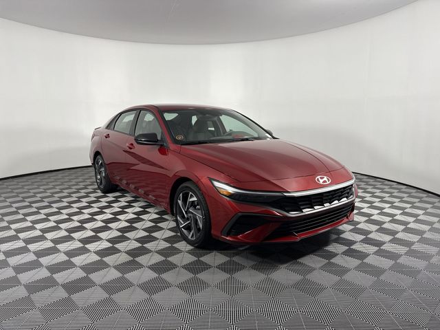New 2025 Hyundai Elantra For Sale in Indianapolis, IN