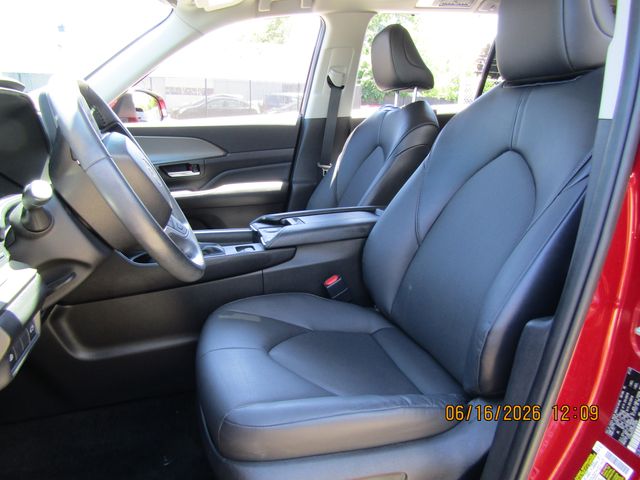 used 2024 Toyota Grand Highlander car, priced at $44,999