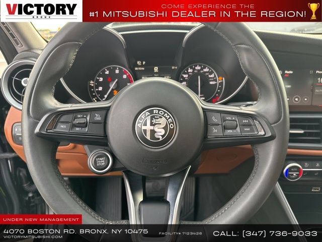 2021 Alfa Romeo Giulia Ti photo