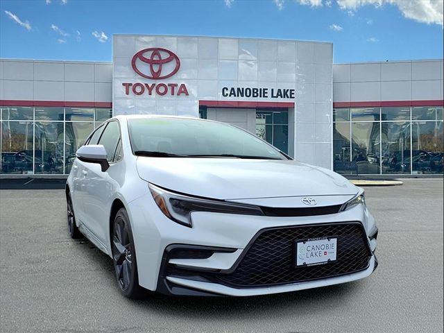 2023 Toyota Corolla SE's photo