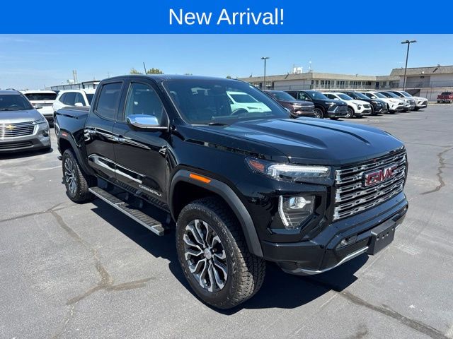 Onyx Black 2026 GMC Canyon Pickup Truck Four-Wheel Drive 8-Speed Automatic