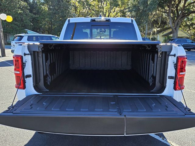 2026 Ram 1500 Limited Crew Cab 4x4 5'7" Box