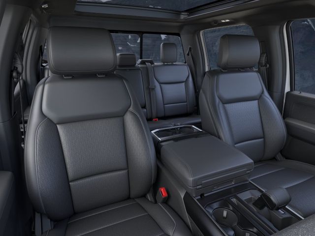 New 2026 Oxford White Ford Lariat image 10