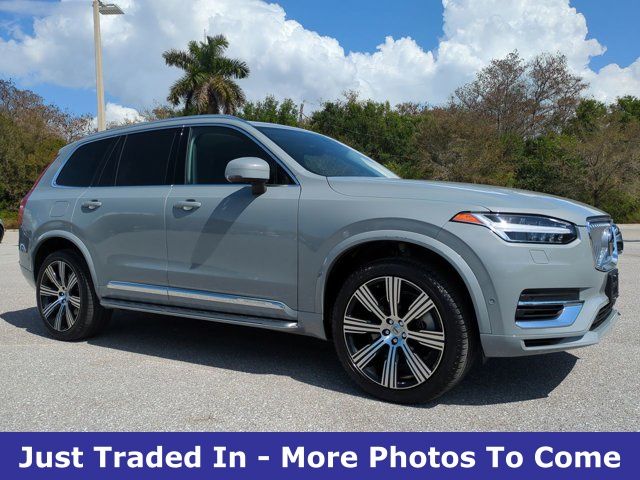 2024 Volvo XC90 Recharge T8 Ultimate Bright Theme 7-Passenger eAWD