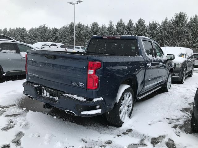 2022 Chevrolet Silverado 1500 High Country 2