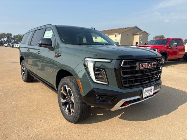 Midnight Pine 2026 GMC Yukon XL SUV / Crossover Four-Wheel Drive