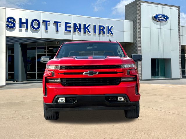 Used 2020 Red Chevrolet RST image 2