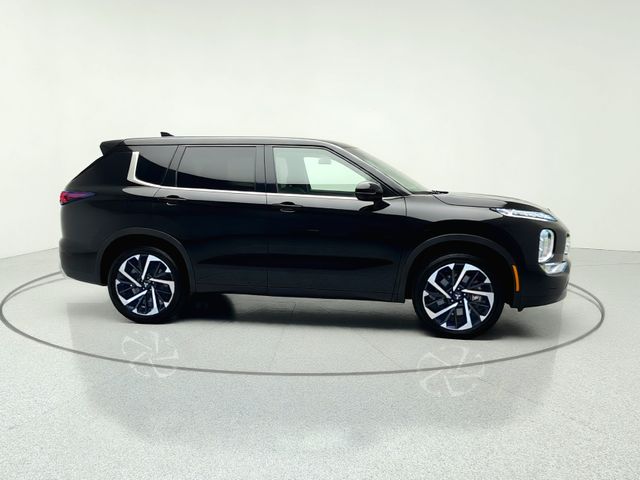 Used 2024 Mitsubishi Outlander SUV