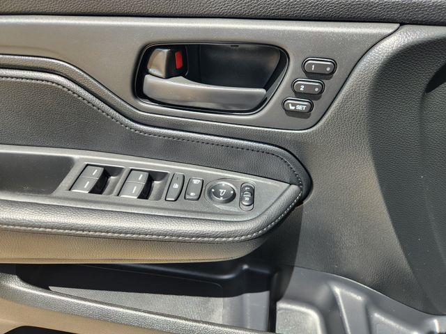 2024 Honda Odyssey Sport White at AutoSavvy Houston Southwest
