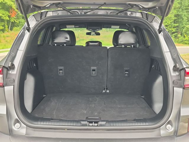 Used 2025 Gray Ford ST-Line image 23