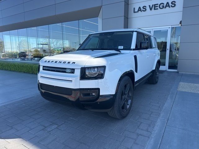 2024 Land Rover Defender 130 P400 X-Dynamic SE AWD